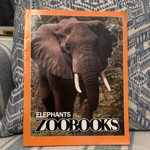 🌀2/$6🌀Zoobooks—Elephants